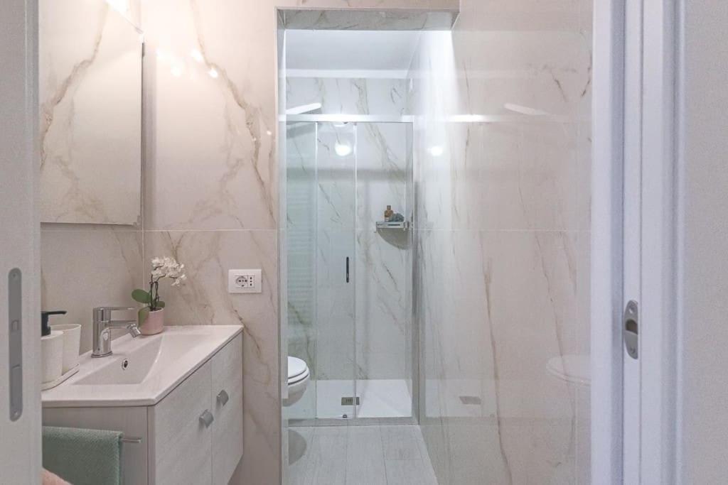 New Private Apt In Como A-C Self Check-In 外观 照片